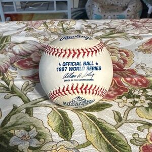 Rawlings  •Official Ball• 1997 World Series